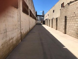Nave industrial en alquiler en Silla