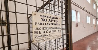 Nave industrial en alquiler en Carrús Est - Camí dels Magros en Elche