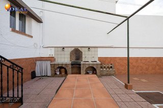Casa pareada en venta en Zubia (La)