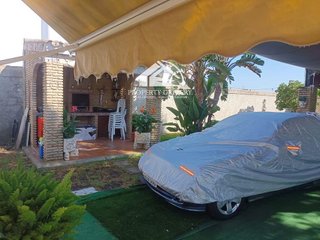 Chalet en venta en Ctra de La Playa - La Coquina en Chiclana de la Frontera