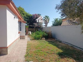 Chalet en venta en Ctra de La Playa - La Coquina en Chiclana de la Frontera
