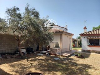 Chalet en venta en Ctra de La Playa - La Coquina en Chiclana de la Frontera