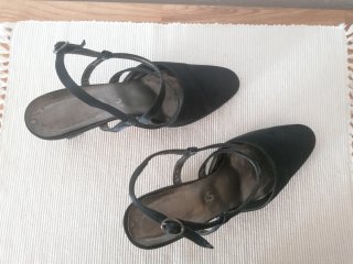 Zapatos salón negros, 37