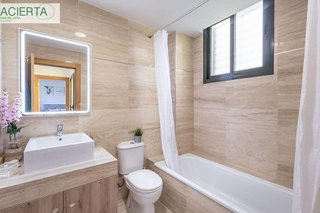 Casa adosada en venta en San Francisco - Chorillo en Gabias (Las)