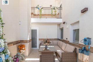 Casa adosada en venta en Peligros