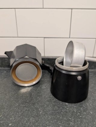 Cafetera Italiana Negra