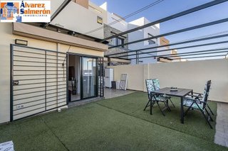 Casa adosada en venta en San Francisco - Chorillo en Gabias (Las)