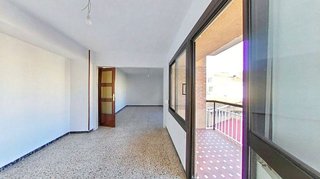 Piso en venta en Carolinas Bajas en Alicante