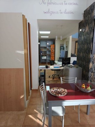 Local comercial en venta en Puerta Blanca en Málaga
