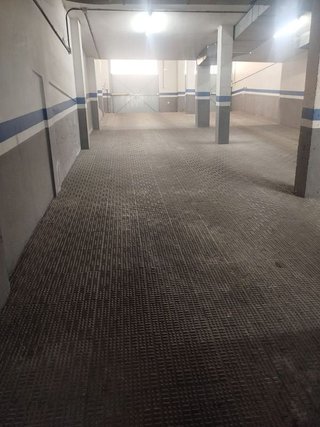 Garaje en venta en Hospital - Parque sur en Albacete