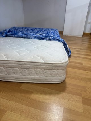 Colchón 120 cm cómodo poco uso