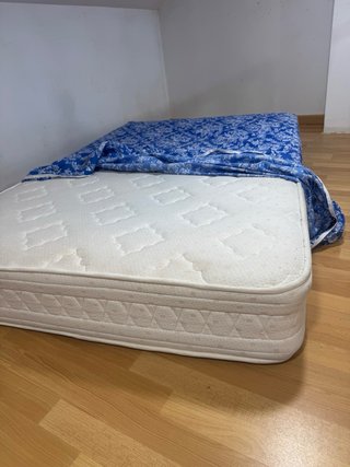 Colchón 120 cm cómodo poco uso
