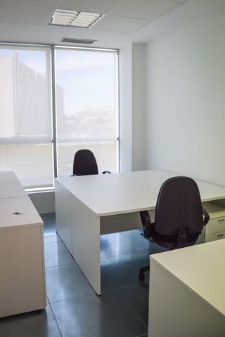 Oficina en alquiler en Fuentebella-San Felix-El Leguario en Parla