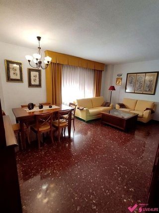 Piso en alquiler en Beteró en Valencia