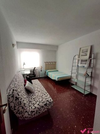 Piso en alquiler en Beteró en Valencia