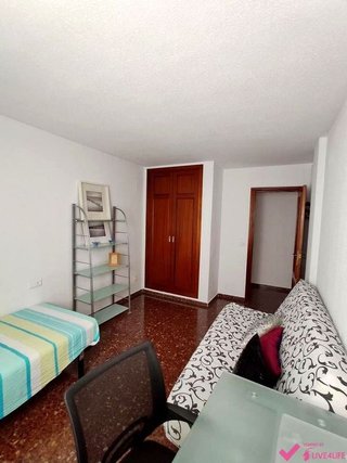 Piso en alquiler en Beteró en Valencia