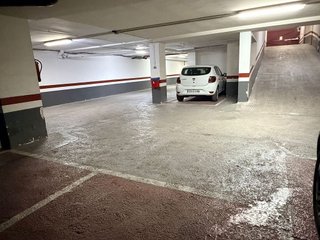 Garaje en alquiler en La Llum en Valencia