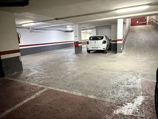 Garaje en alquiler en La Llum en Valencia