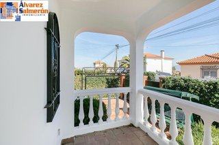 Chalet en venta en Otura