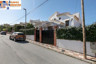 Chalet en venta en Otura