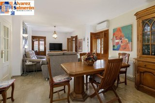 Chalet en venta en Otura