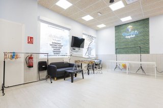 Local comercial en venta en Val en Alcalá de Henares