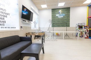 Local comercial en venta en Val en Alcalá de Henares