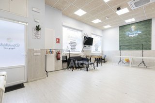 Local comercial en venta en Val en Alcalá de Henares