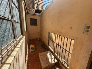 Local comercial en venta en Crevillent