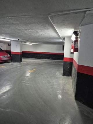 Garaje en venta en Almagro en Madrid