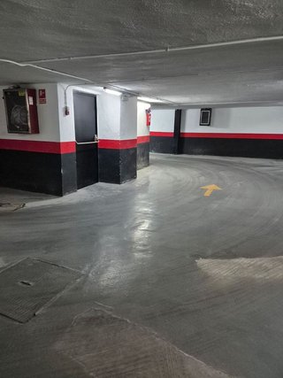 Garaje en venta en Almagro en Madrid