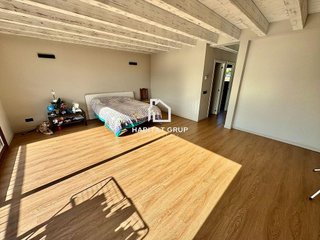 Casa adosada en venta en Puigcerdà