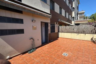 Piso en alquiler en Can Roca-Muntanyeta en Castelldefels