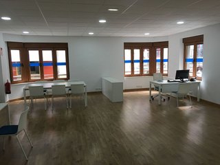 Oficina en alquiler en Centro en Gijón