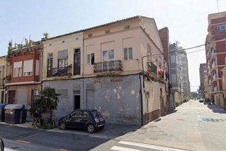 Local comercial en venta en El Cabanyal- El Canyamelar en Valencia