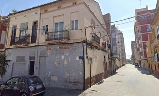 Local comercial en venta en El Cabanyal- El Canyamelar en Valencia