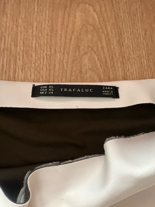 Falda mini Zara blanca talla S