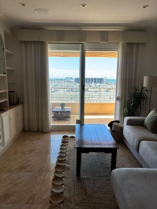 Piso en alquiler en Centro en Santa Pola