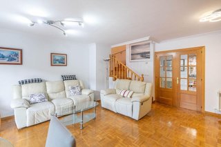 Casa adosada en venta en Zizur Mayor/Zizur Nagusia