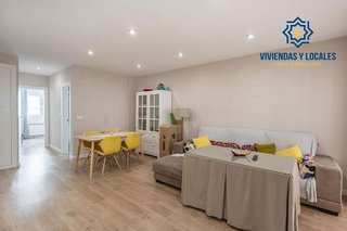 Piso en venta en Centro - Sagrario en Granada