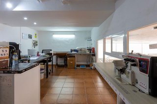 Local comercial en venta en Velilla-Taramay en Almuñécar