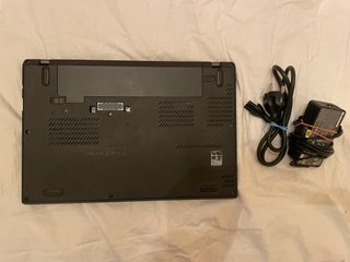 Pc Notebook Lenovo Thinkpad x260 i5 8/256 ssd.