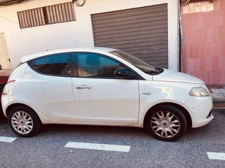 Lancia Ypsilon 2011