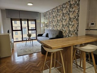 Piso en alquiler en Milán - Pumarín - Teatinos en Oviedo