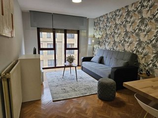 Piso en alquiler en Milán - Pumarín - Teatinos en Oviedo