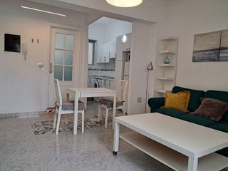 Piso en alquiler en Santa Catalina - Canteras en Palmas de Gran Canaria(Las)