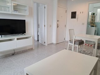 Piso en alquiler en Santa Catalina - Canteras en Palmas de Gran Canaria(Las)