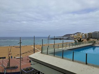 Piso en alquiler en Santa Catalina - Canteras en Palmas de Gran Canaria(Las)