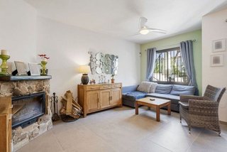 Casa adosada en venta en Cerros del Águila en Mijas