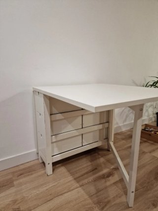 Mesa Ikea Blanca Plegable con Cajones